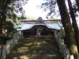 �����_�ЁF�Q���Βi���猩�グ���q�a�Ƌʊ_