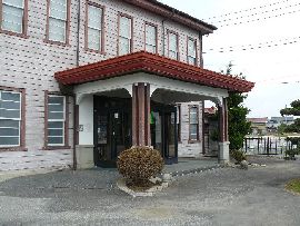 旧宍戸町役場庁舎：玄関ポーチ回りの意匠