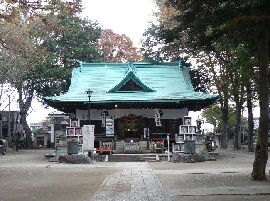 下羽黒神社：参道石畳みから見た拝殿正面
