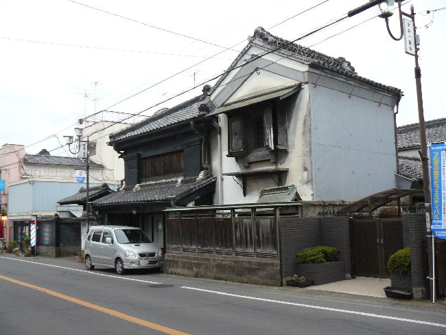 �ʓ��ƏZ��